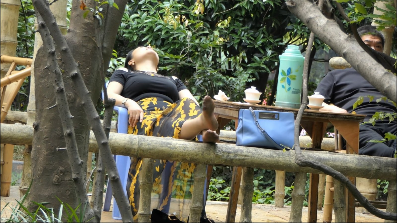 streetsnapnylon[00 00 21][20181208 233908 4]